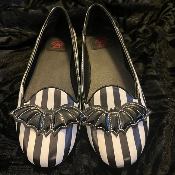 SOLD - Picture 2 of 5